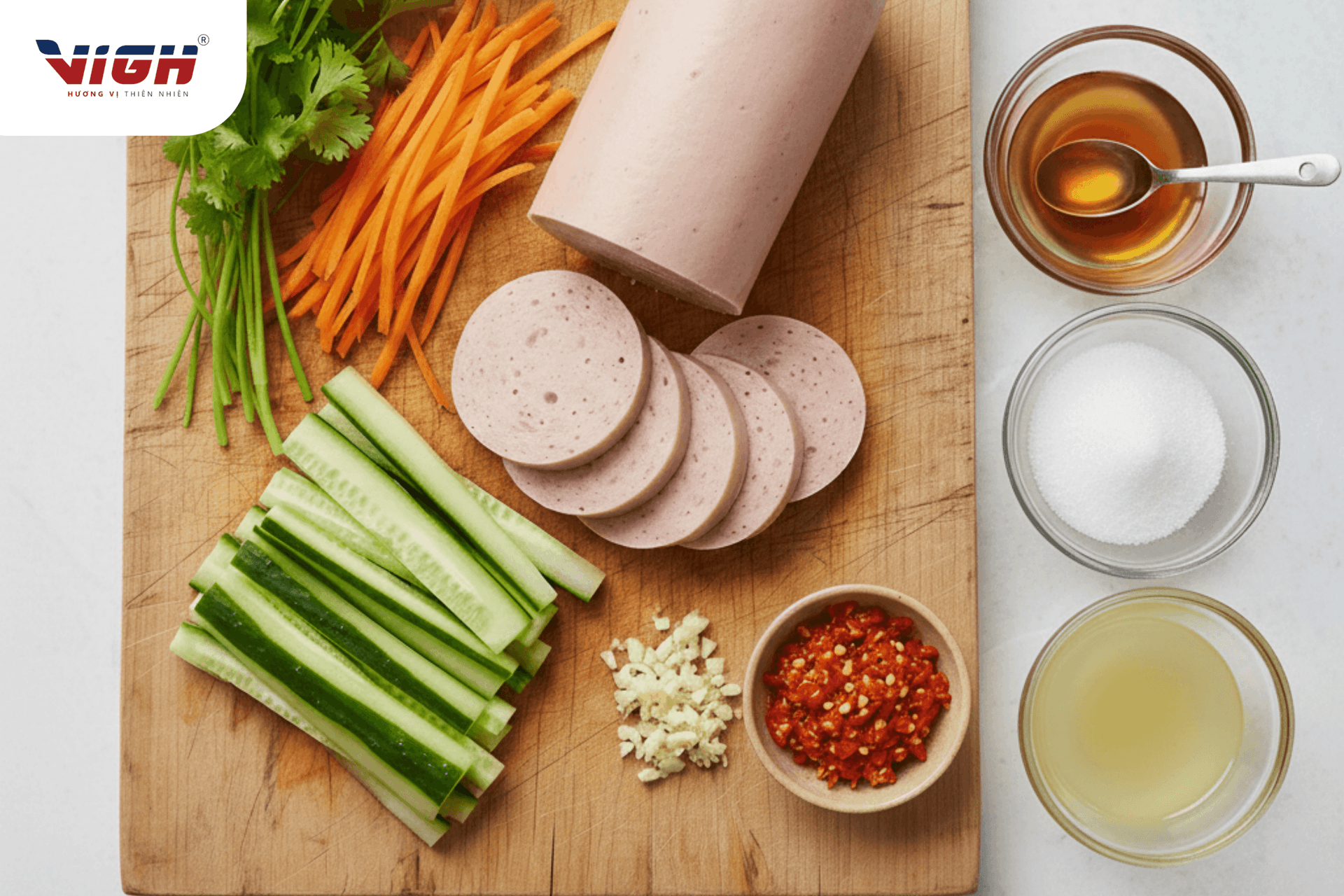 Nộm giò lụa chua ngọt - Món giải ngấy ngày Tết dễ làm từ nguyên liệu sẵn có